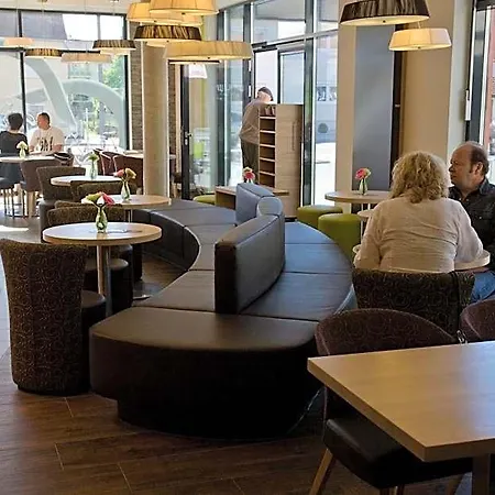 Aparthotel Landau An Der Isar Hotel